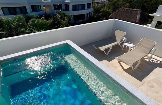 Penthouse - Private - Pool & Heated Jacuzzi & Rooftop A3022B