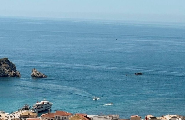 Penthouse sea view suite
