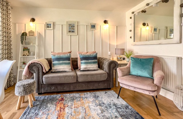 Perfect Cornish Holiday Pad - 5 Min Walk to Beach!