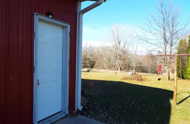 Perfect Country Hunting Studio. WE are here for you, hands on Owner/Manager.