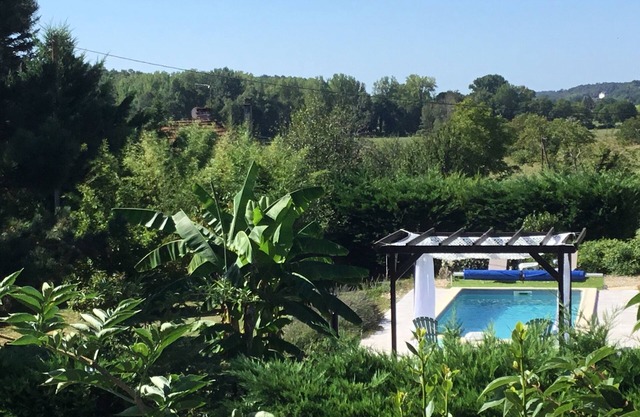 Perfect Perigord Vert, beautiful restored cottage set in serene countryside
