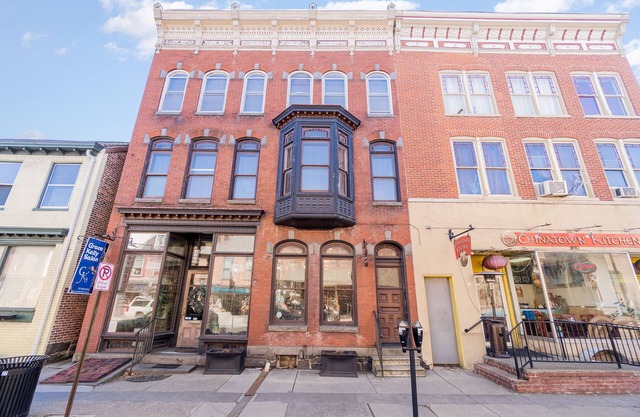 Perfect Location: Historic Downtown Guesthouse