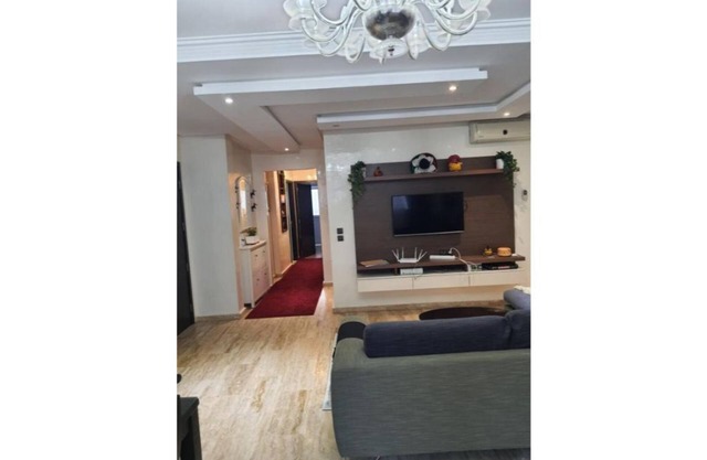 Perfect location, quiet and welcoming.