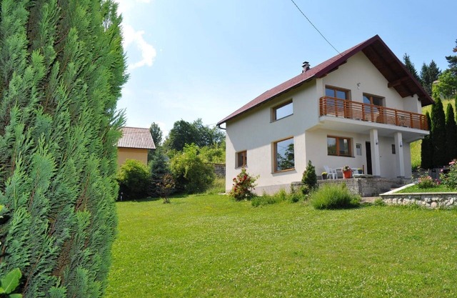 Perfect location, very quite, very nice nature!