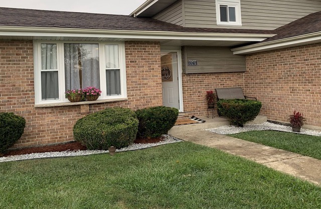 Perfect Southland Location close to everything!