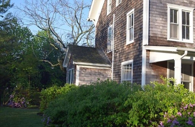 Perfect summer retreat with heated pool and tennis