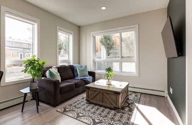 Pet Friendly Apartment w/Free Underground Parking