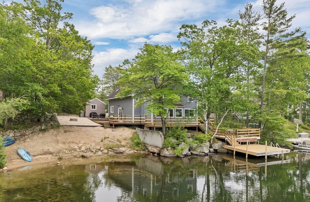 Pet Friendly Escape to Lake Waukewan for Your Next Getaway