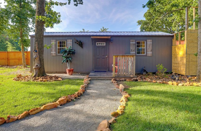 Pet-Friendly Grand Lake Studio w/Outdoor Space