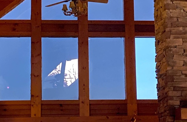 Pet friendly, playground, patio, fire pit, fireplaces