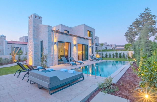 Pet-friendly Private Lux Villa with Private Pool