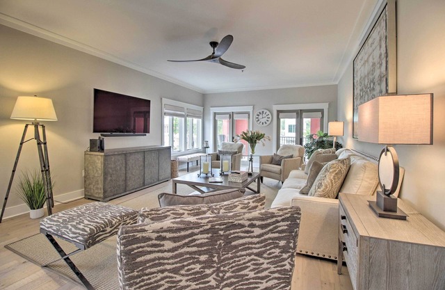 Pet-Friendly Villa w/Balcony in Bluffton!