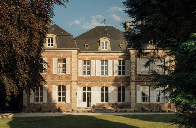 Petit Chateau Vercourt