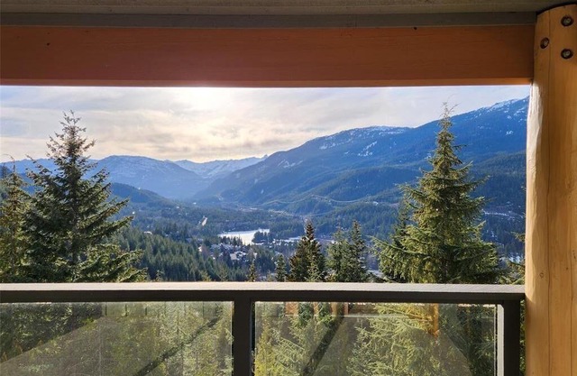 Pets | BBQ | Sundeck | Private garage | Ski-in/out