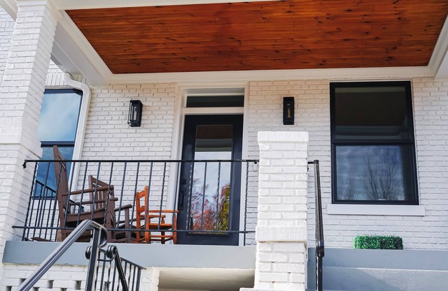 Petworth Retreat - Modern 2 Bedroom/2 Bathroom Private Apartment