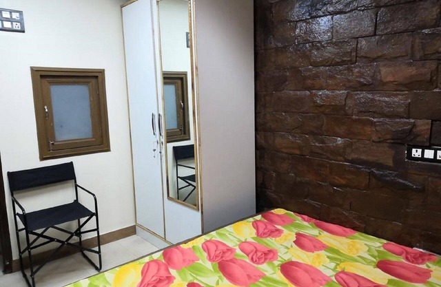 PG NESTAWAY-Budget Double Room A