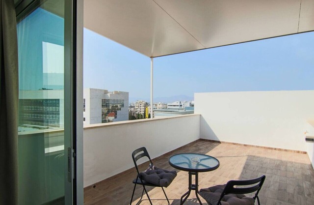 Phaedrus Living: Luxury Suite Nicosia 503