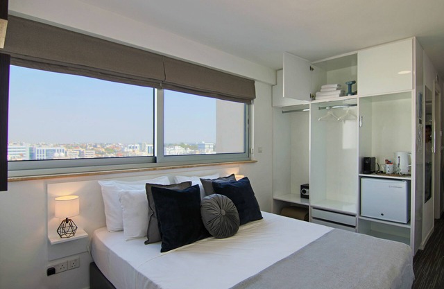 Phaedrus Living Luxury Suite Nicosia 501