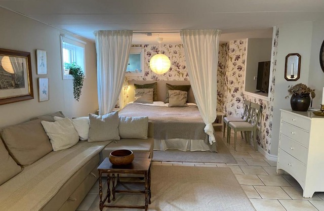 Pia's Apartment