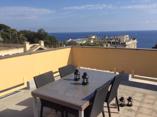 Piccola camera mare e terrazzo