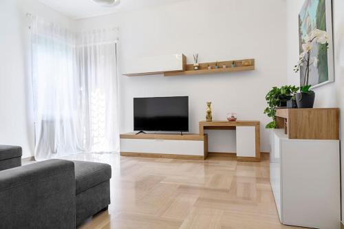 Piccolomini Vatican Suite