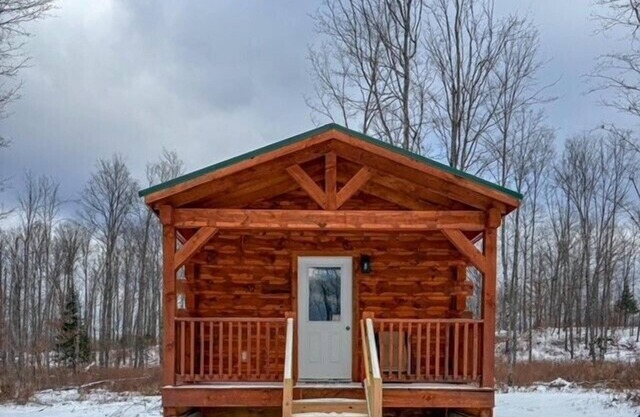 Pickerel Retreat - Cabin 2