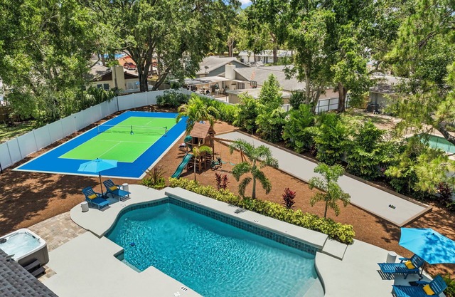Pickleball Paradise - Heated Pool-Hot Tub-Game Room
