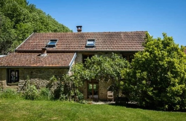 Pickwicks Cottage in the heart of Burgundy