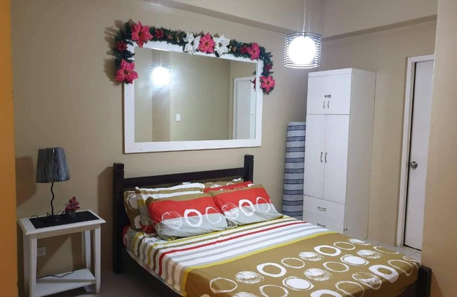 Pico de Loro Staycation (3 beds- 6 pax)