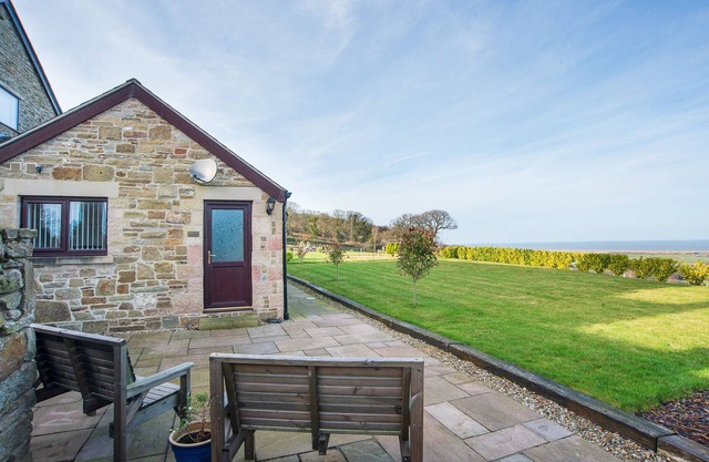 Picton Lodge - Sea Views
