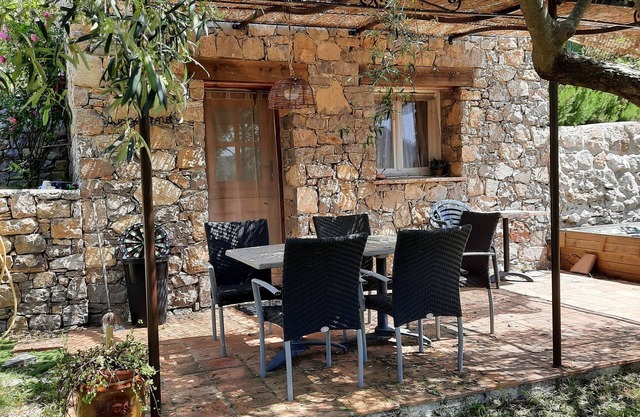 Picturesque cottage for nature lovers