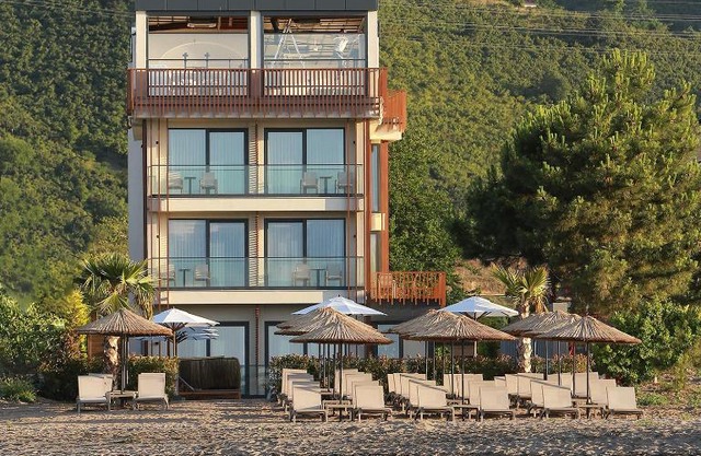Pikola Otel