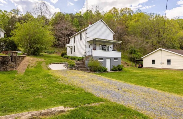Pine Grove Retreat