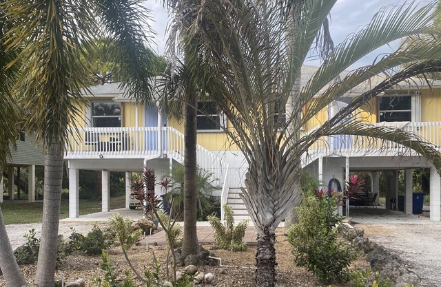 Pine Island Breeze/Bokeelia 1 Bdrm 1 bath