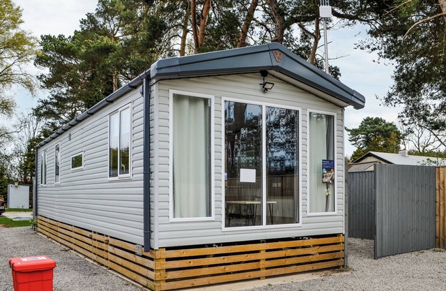 Pine Meadows Retreat - UK48919