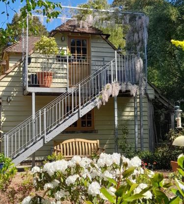 Pinecroft Barn - Relax & Unwind!