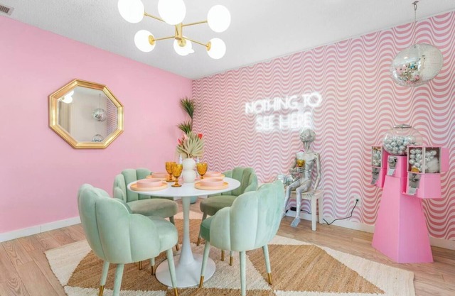 Pink Disco: Sauna, Hot Tub, Selfie Room & Pool