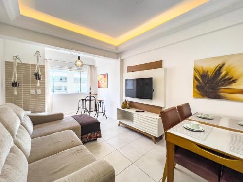 Piscina, churrasqueira, garagem, sauna e academia!