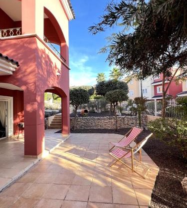 Planta baja con gran terraza y jardín Altaona golf