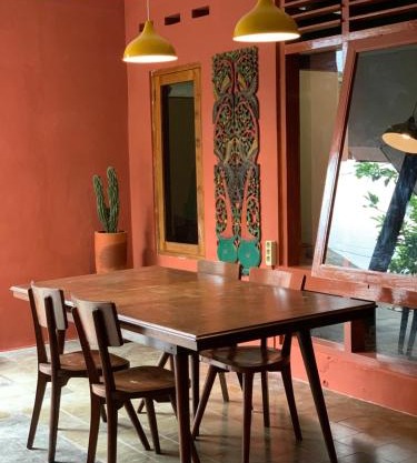 Platsa House