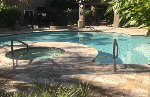 Play, work, relax in Scottsdale luxury ! Prime location for all events!