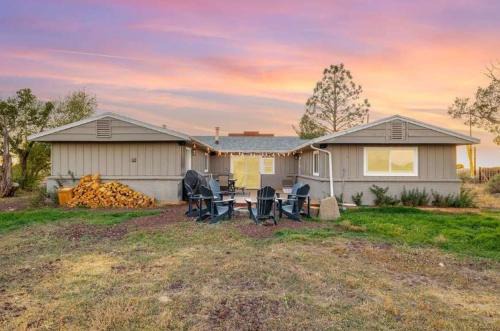 Playground Game Console 25 mins away to Grand Canyon