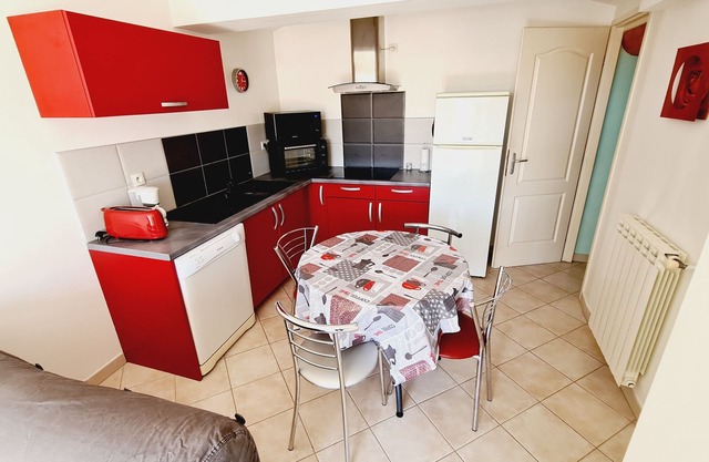 Pleasant apartment in very quiet residential area.