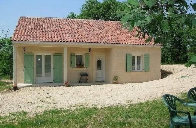 Pleasant, peaceful, well-appointed house in the heart of the Quercy Regional Park