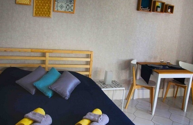Pleasant studio, fully equipped and close to Dijon city center and the faculties.