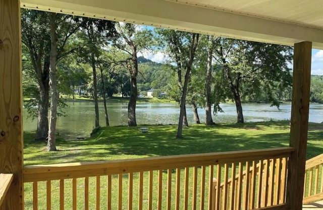Pleasant View - A brand new riverfront getaway!