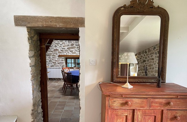 PLZ17 - Breton stone house for 4 with garden, close to the sea