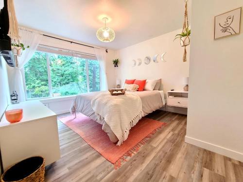 PNW Creekside Escape Relax, Unwind, Explore
