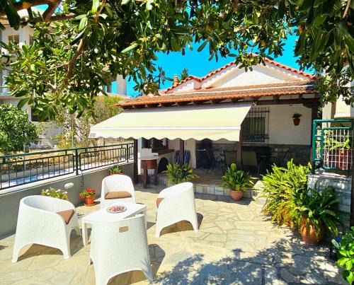 Polianthi Seaside House