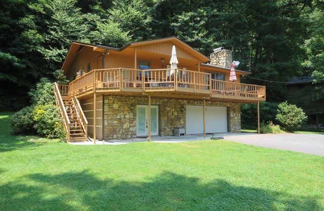 Pond View The ideal property to Relax and Recharge